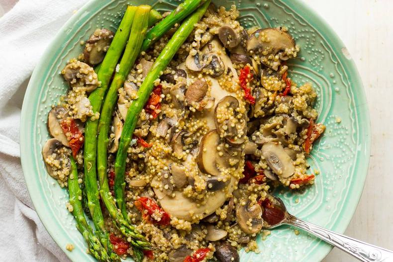 One Pan Creamy Chicken with Quinoa