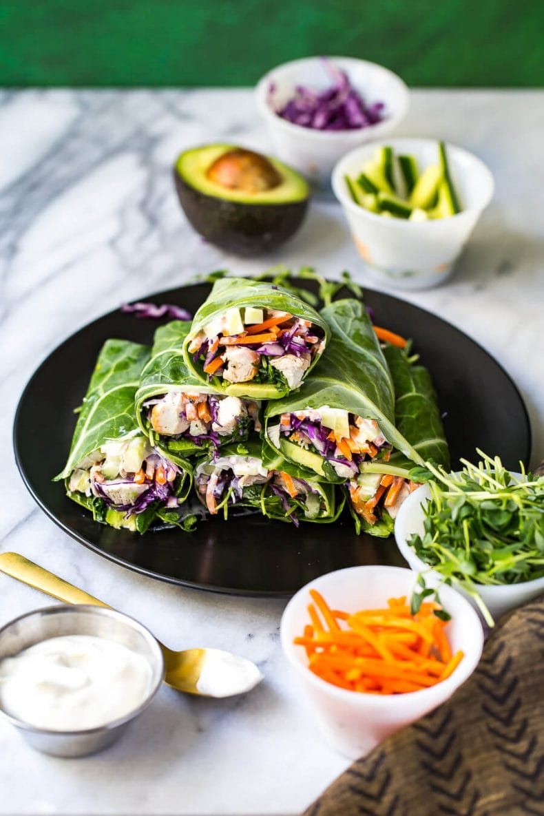 These Low Carb Garlic Chicken Collard Wraps are a delicious and healthy lunch idea jam-packed with veggies and a homemade vegan garlic sauce!