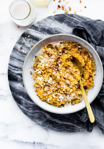vegan pumpkin quinoa breakfast in a bowl