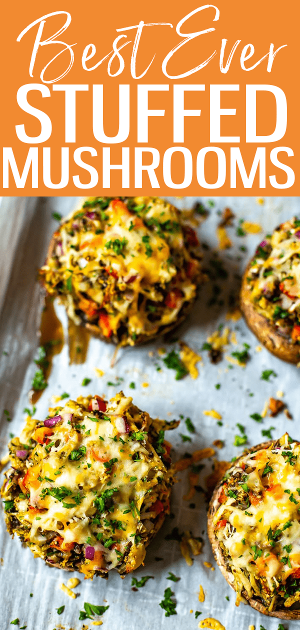 These Stuffed Portobello Mushrooms are the BEST EVER! With chicken, breadcrumbs, cheese & red pepper, this will become your go-to recipe. #stuffedmushrooms #portobellomushrooms