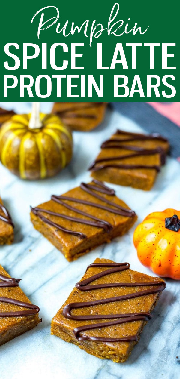 These Pumpkin Spice Latte Protein Bars are a healthy and delicious snack that taste just like your favourite fall Starbucks drink! #pumpkinspice #proteinbars