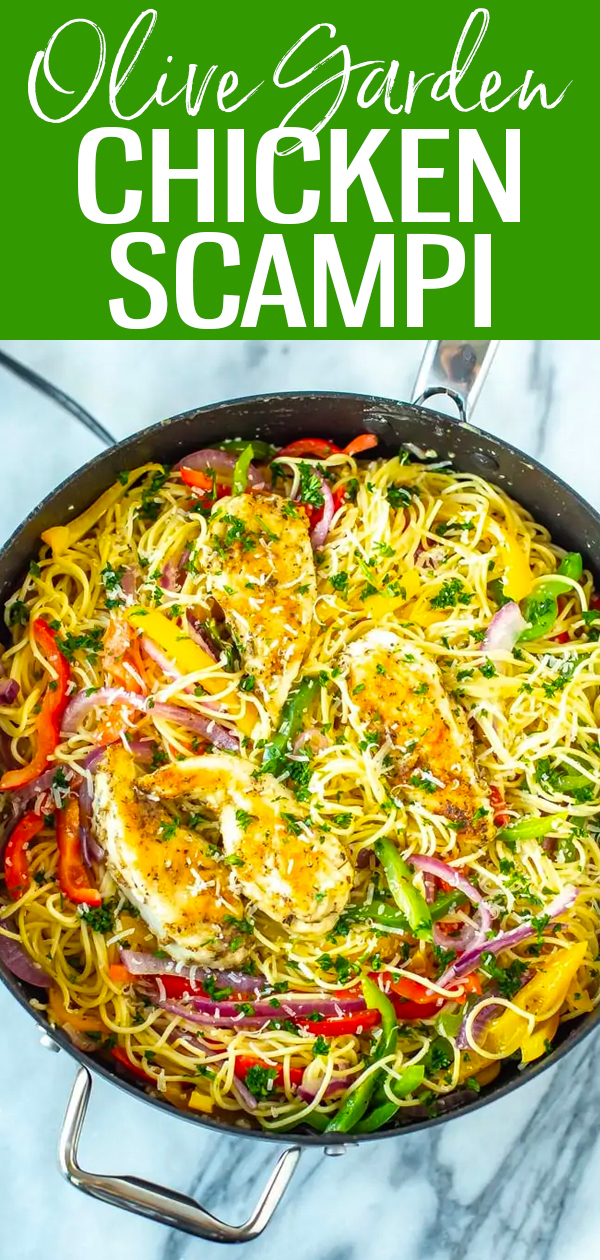 This Olive Garden Chicken Scampi copycat with creamy garlic white wine sauce is served with bell peppers, breaded chicken and red onion. #chickenscampi #olivegarden